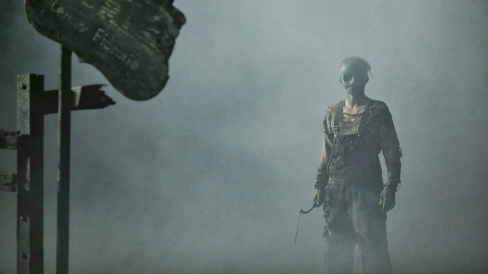 'Behind the Mask' Sequel Greenlit 20 Years Later With Original Director and Cast