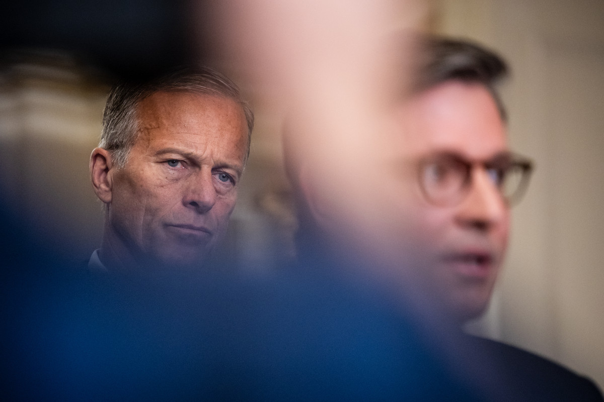 Internal GOP Rifts Stall Housing, Aviation, and Tech Bills in Congress