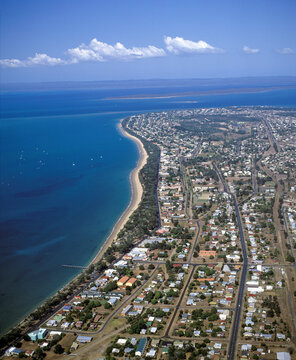 Queensland Maroons Women to Host First-Ever Footy Fest in Hervey Bay