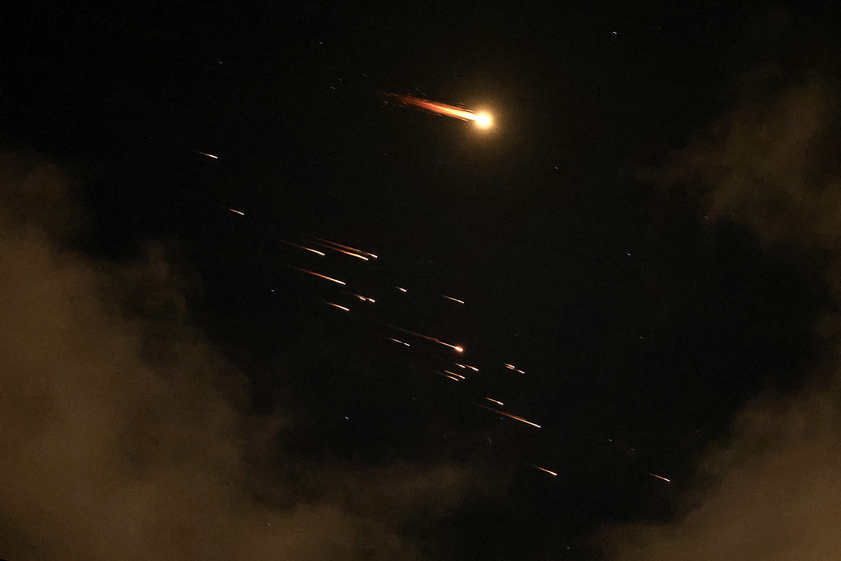 U.S. Weapons Rebuild Hinges on China's Control of Critical Minerals